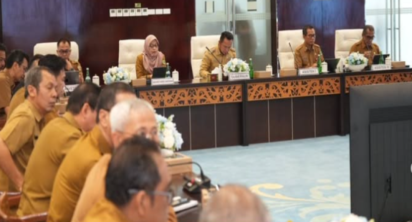 Morning Briefing yang dipimpin langsung oleh Gubernur Kaltim